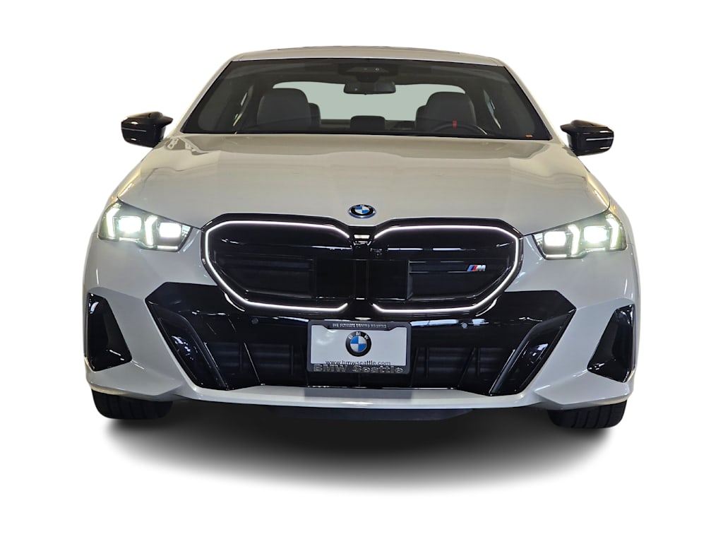 Thumbnail: 2025 BMW i5 - 6