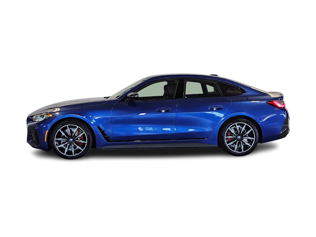 Thumbnail: 2023 BMW i4 - 3