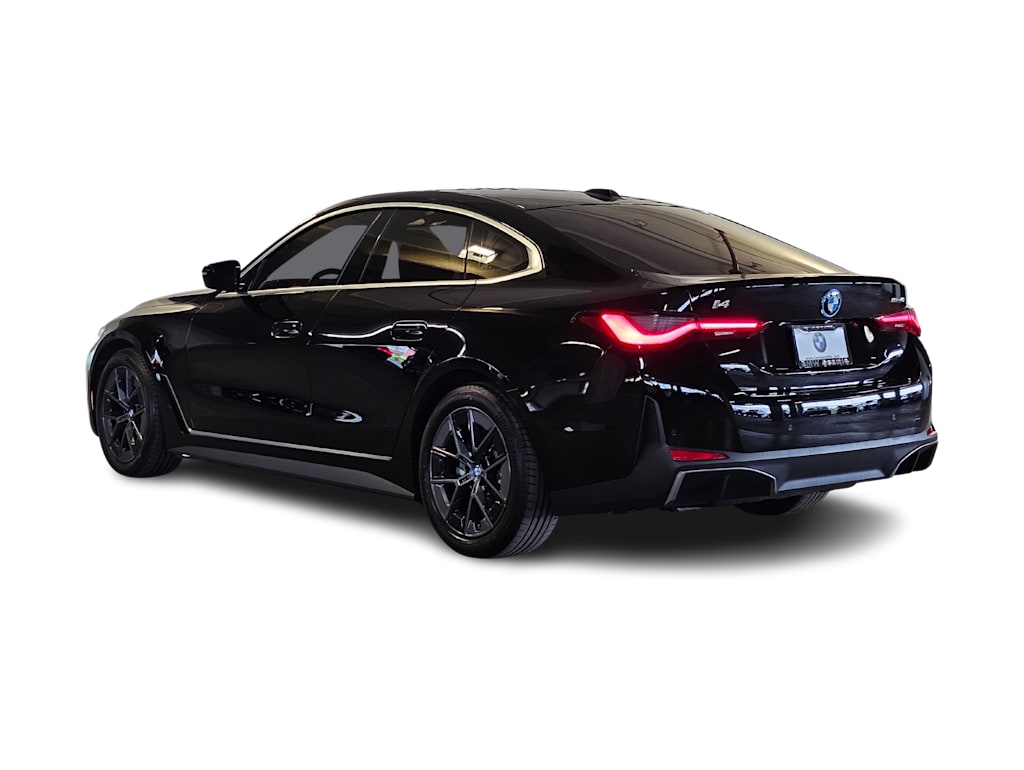Thumbnail: 2023 BMW i4 - 4
