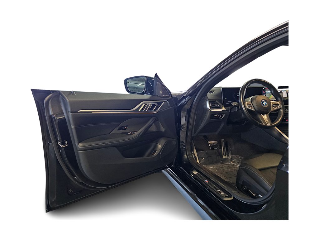Thumbnail: 2023 BMW i4 - 29