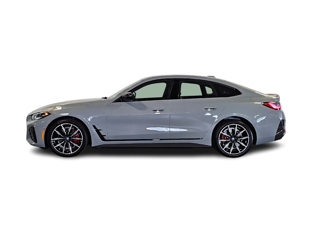 Thumbnail: 2023 BMW i4 - 3