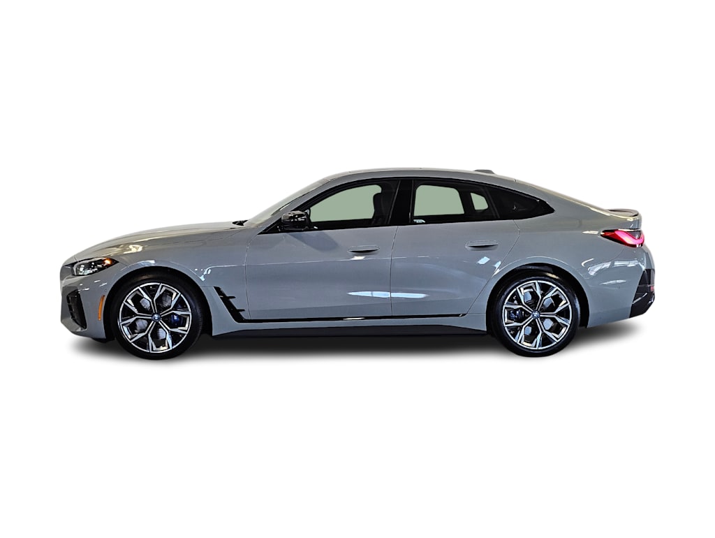 Thumbnail: 2023 BMW i4 - 3