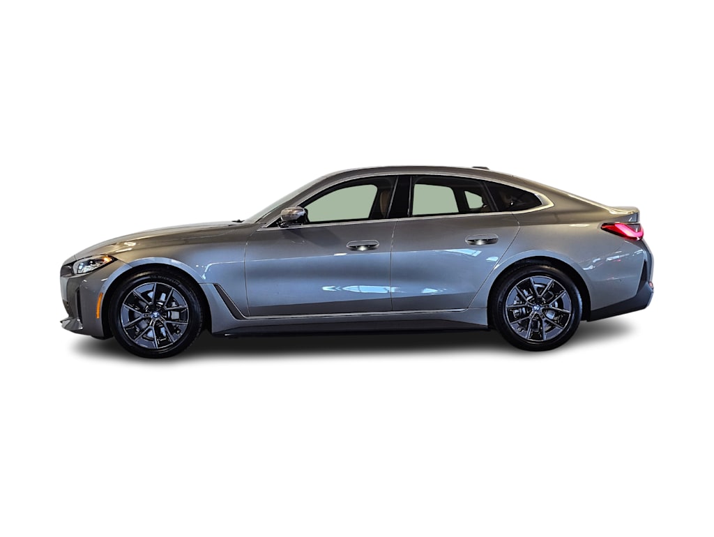Thumbnail: 2023 BMW i4 - 3