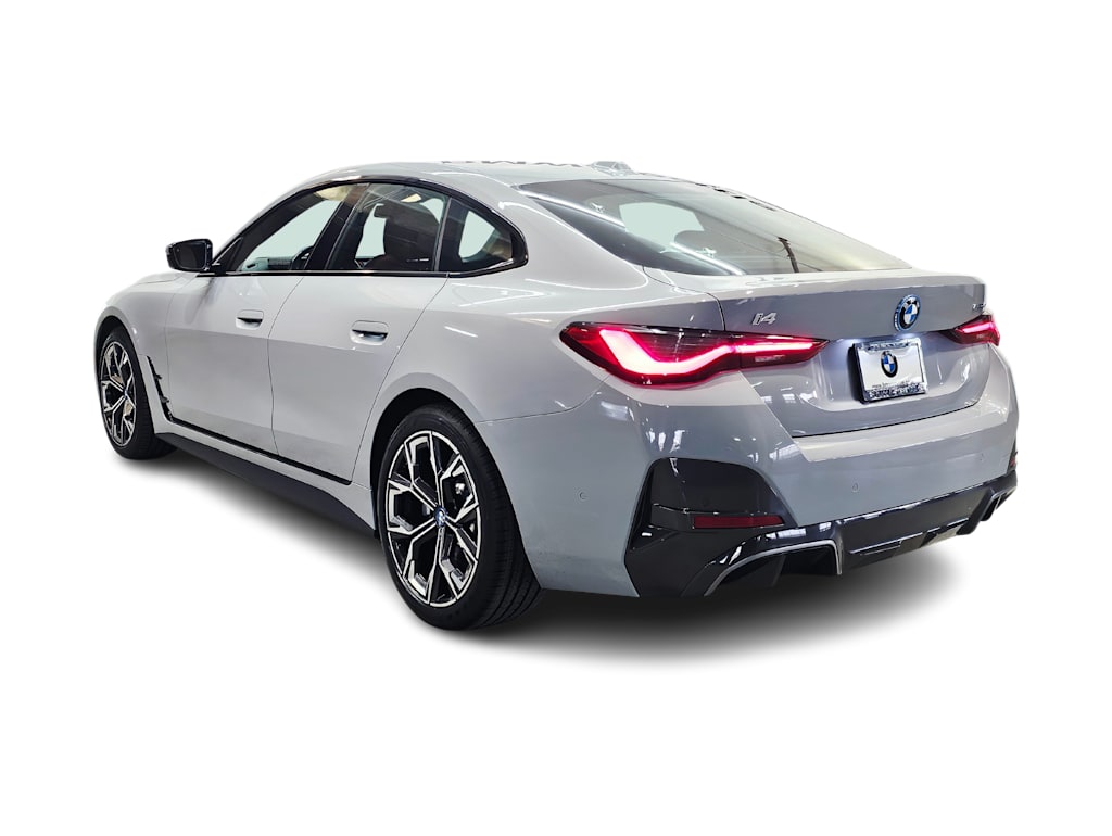 Thumbnail: 2023 BMW i4 - 4