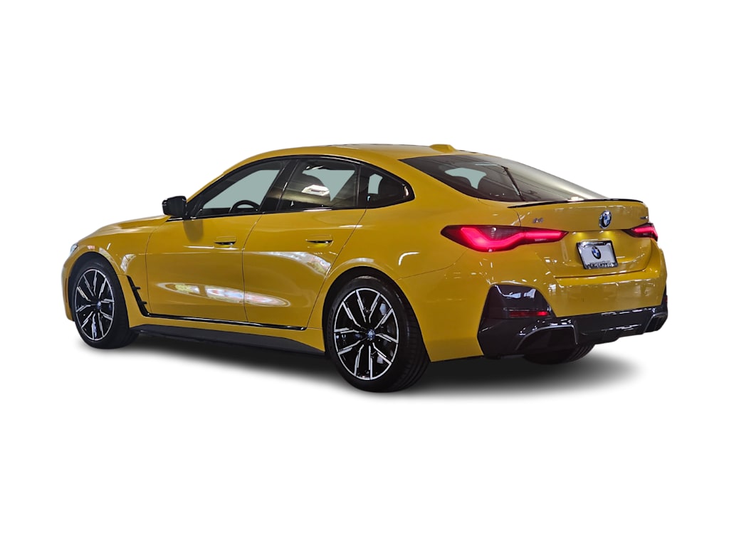 Thumbnail: 2023 BMW i4 - 4