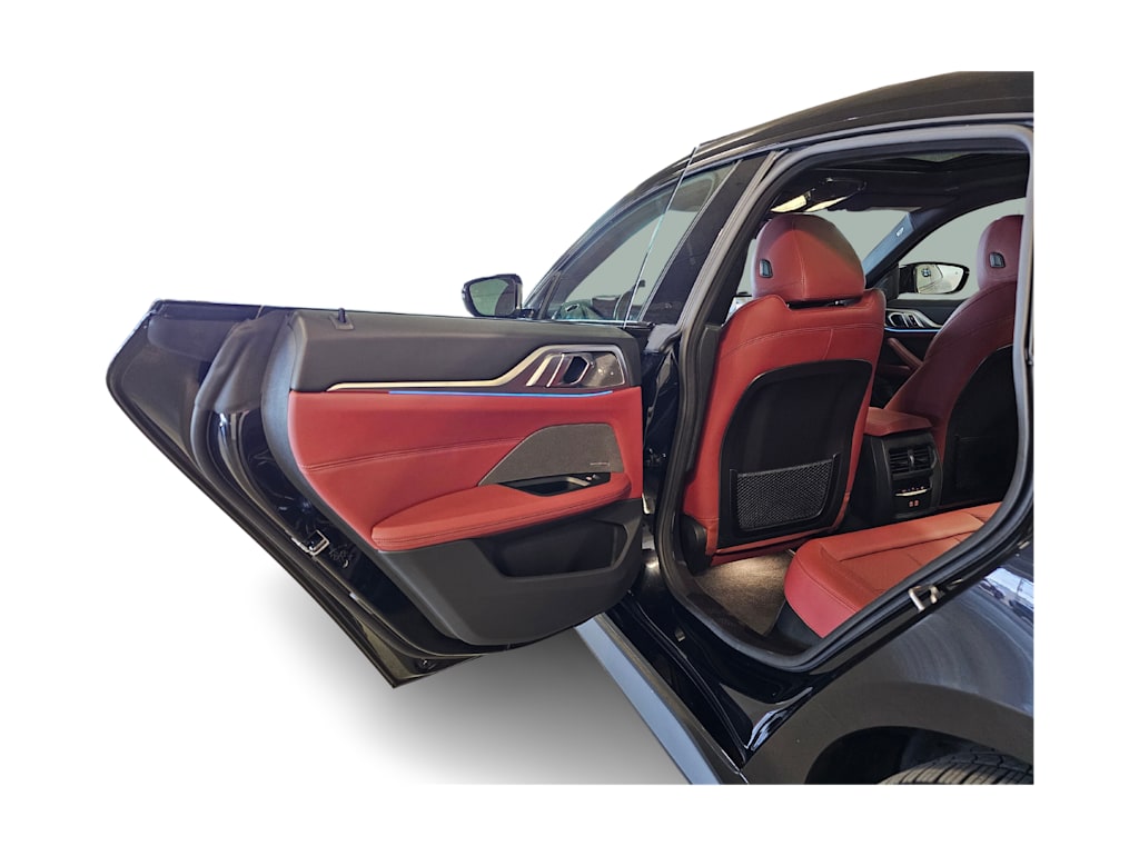 Thumbnail: 2023 BMW i4 - 30