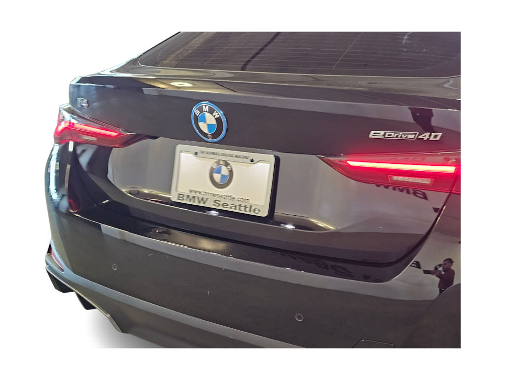 Thumbnail: 2024 BMW i4 - 21