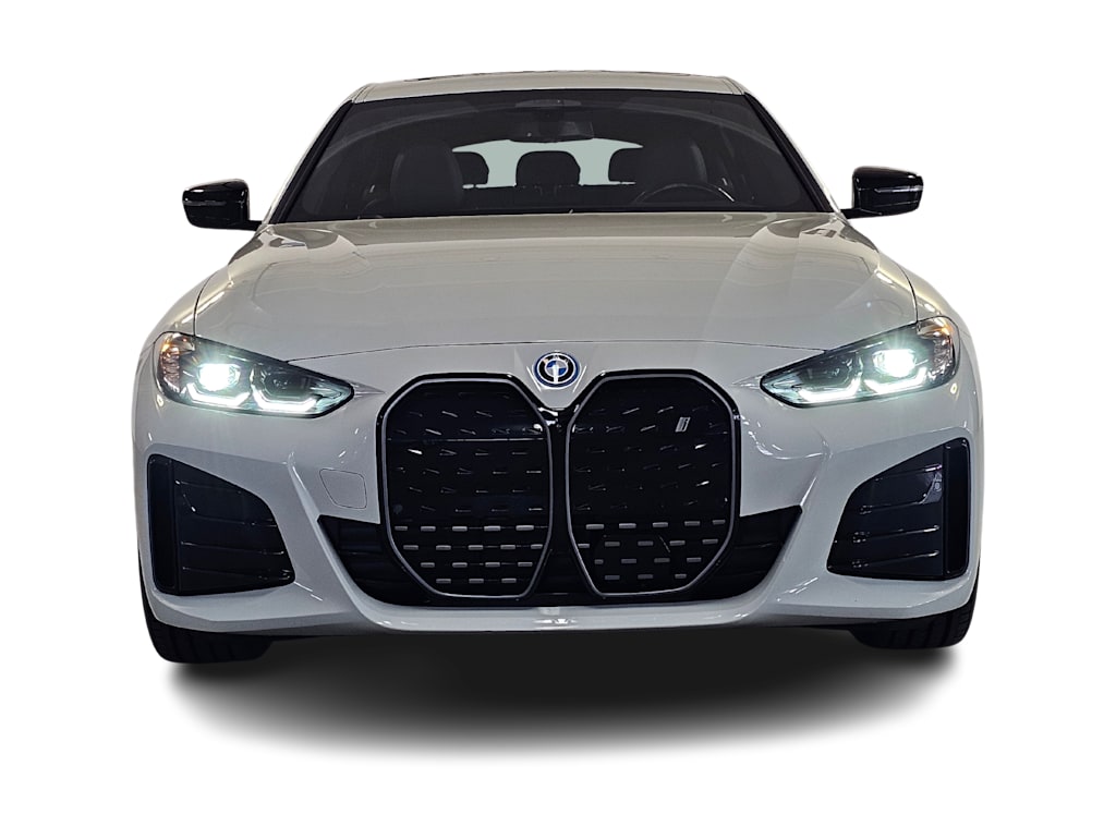 Thumbnail: 2023 BMW i4 - 6