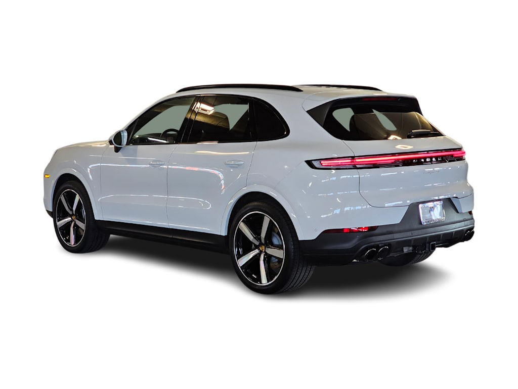 Thumbnail: 2024 Porsche Cayenne - 4