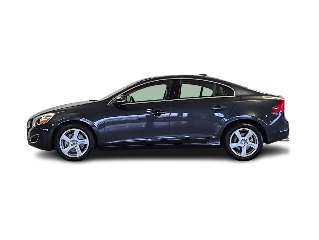 Thumbnail: 2013 Volvo S60 - 3