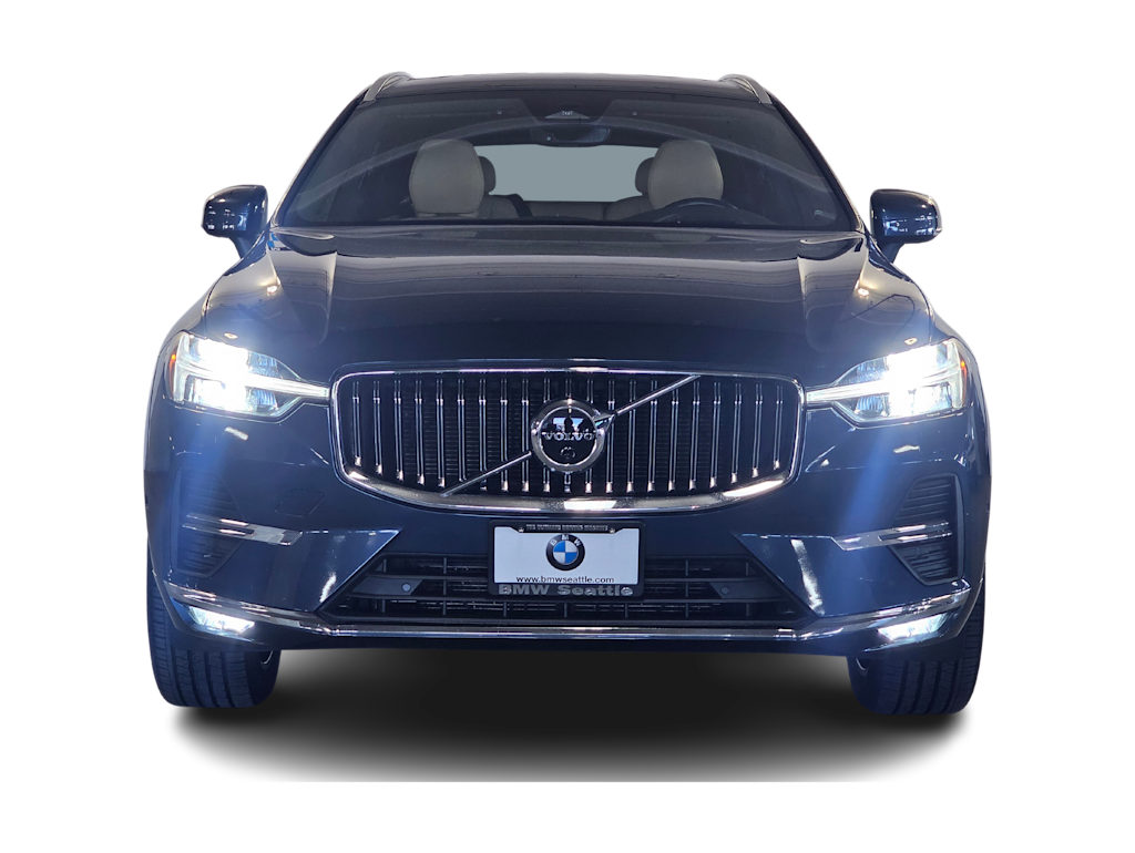 Thumbnail: 2022 Volvo XC60 - 6