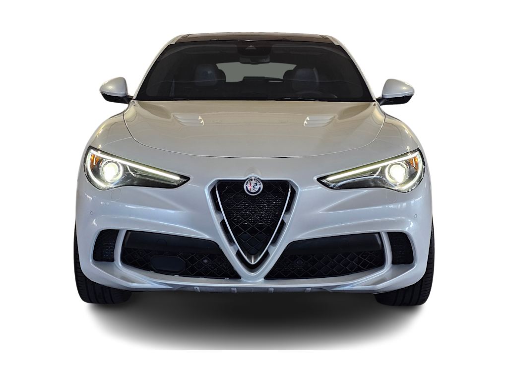 Thumbnail: 2018 Alfa Romeo Stelvio - 6
