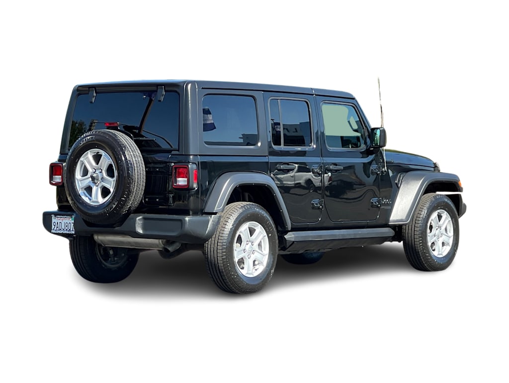 Thumbnail: 2022 Jeep Wrangler - 18