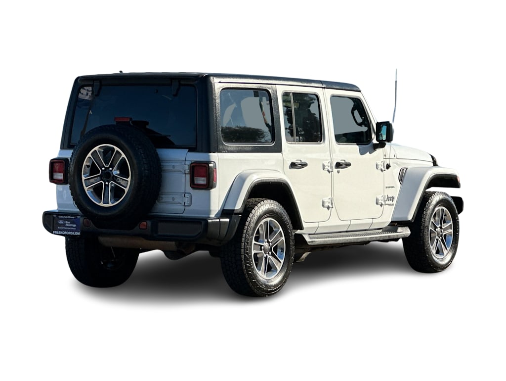 Thumbnail: 2022 Jeep Wrangler - 18