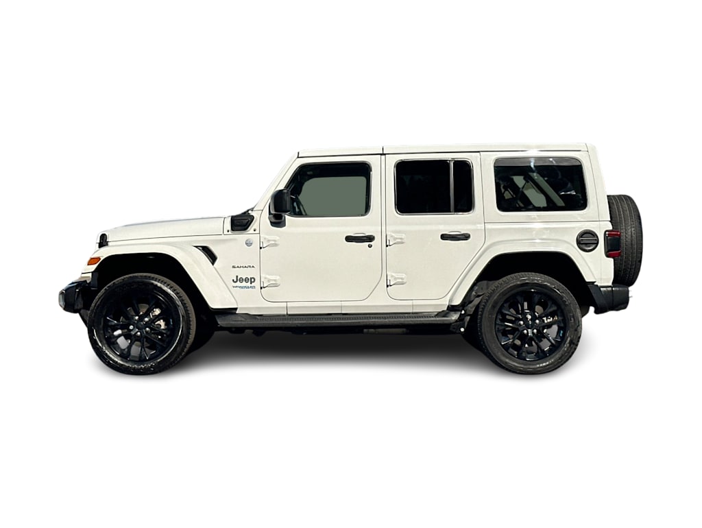 Thumbnail: 2022 Jeep Wrangler - 3