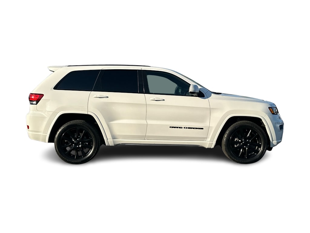 Thumbnail: 2018 Jeep Grand Cherokee - 20