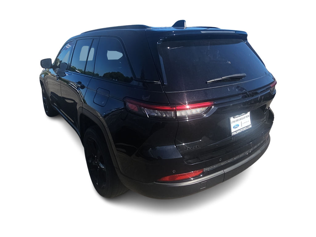 Thumbnail: 2023 Jeep Grand Cherokee - 4
