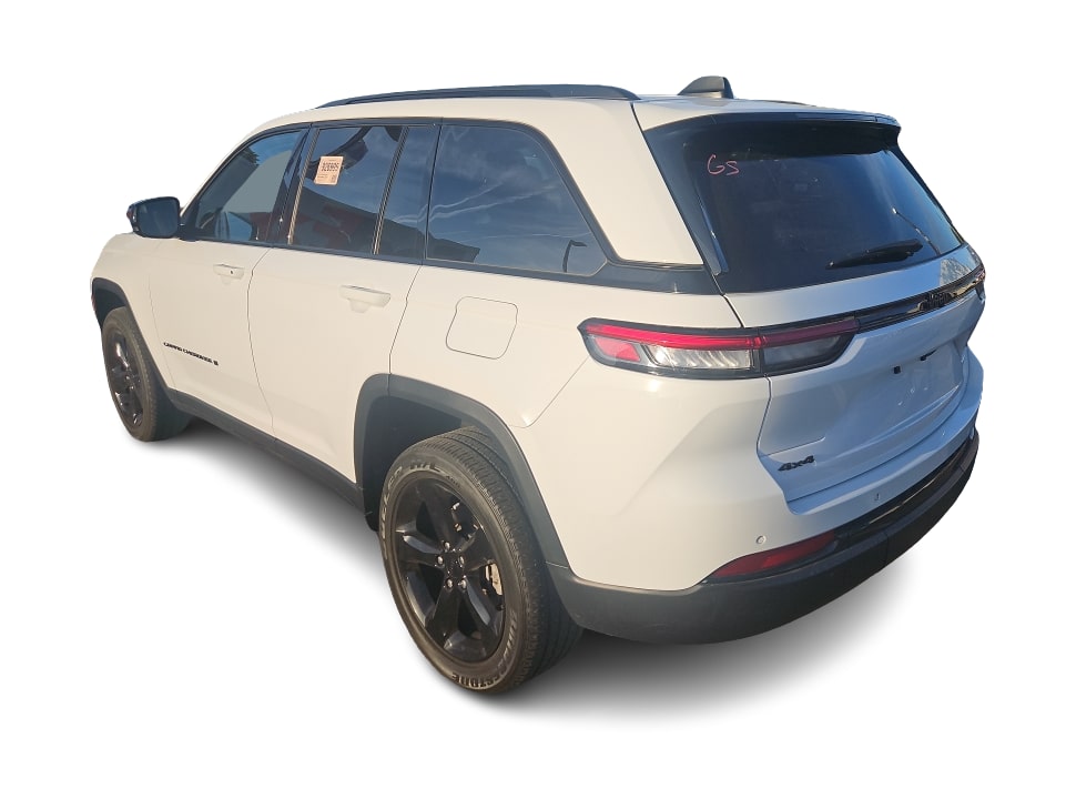 Thumbnail: 2023 Jeep Grand Cherokee - 4