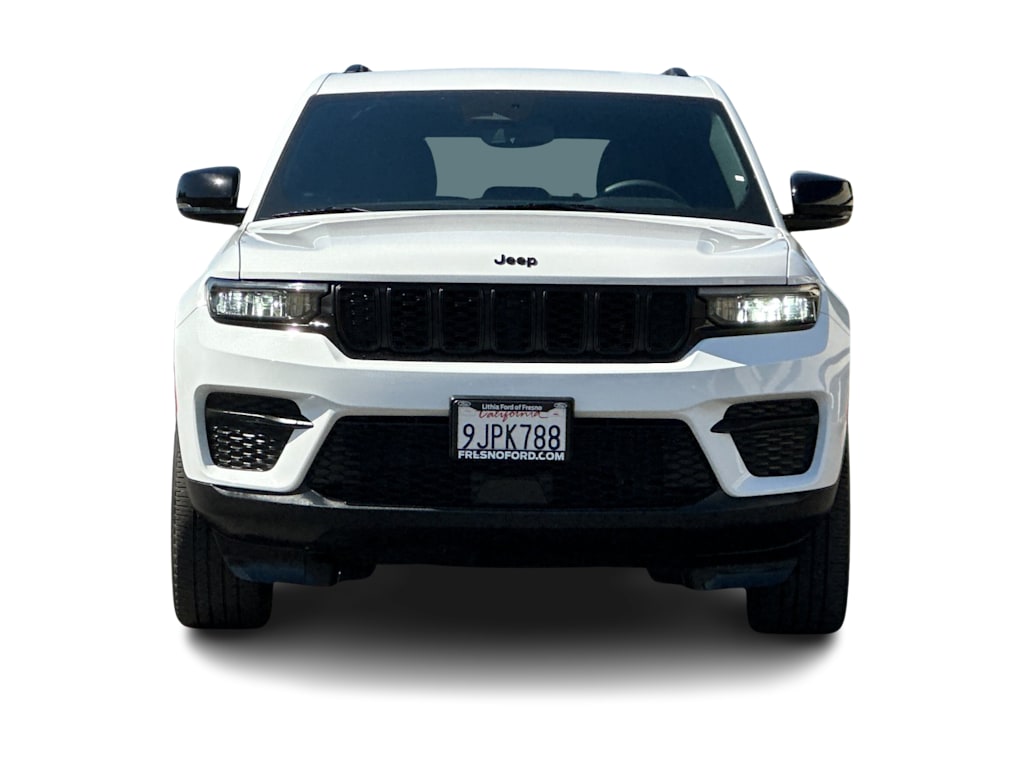 Thumbnail: 2023 Jeep Grand Cherokee - 4