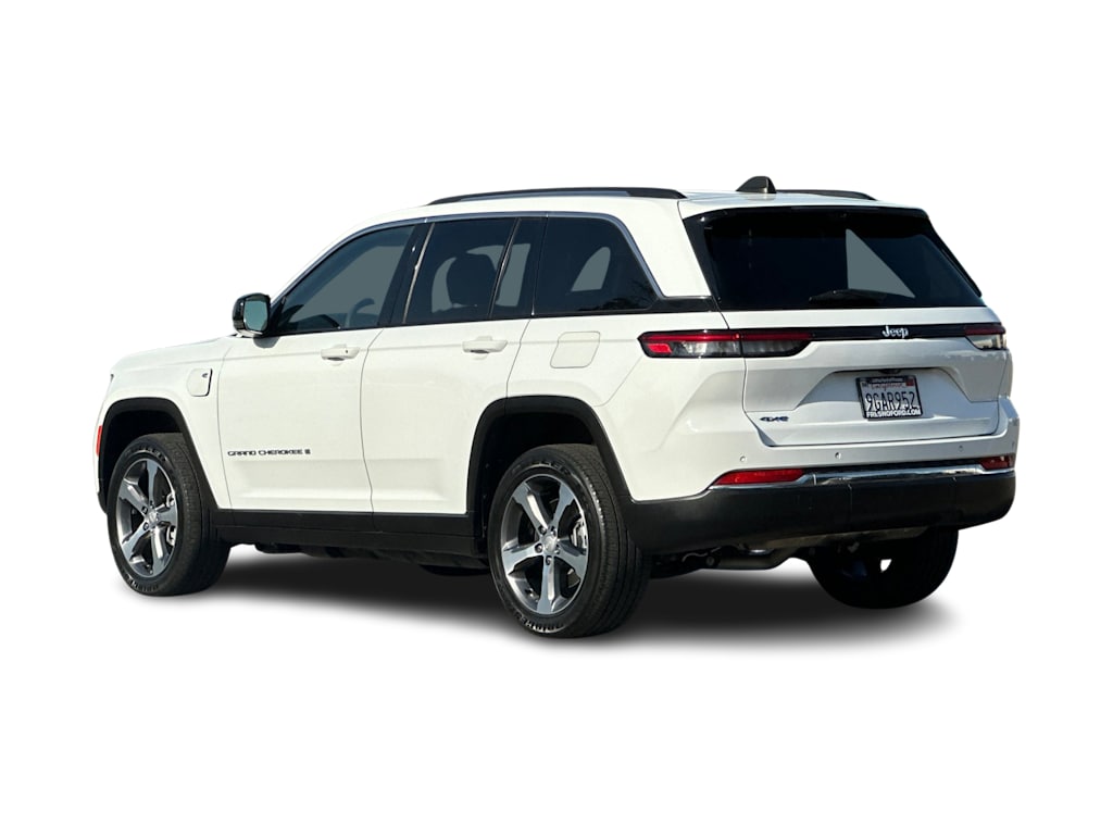 Thumbnail: 2023 Jeep Grand Cherokee - 4