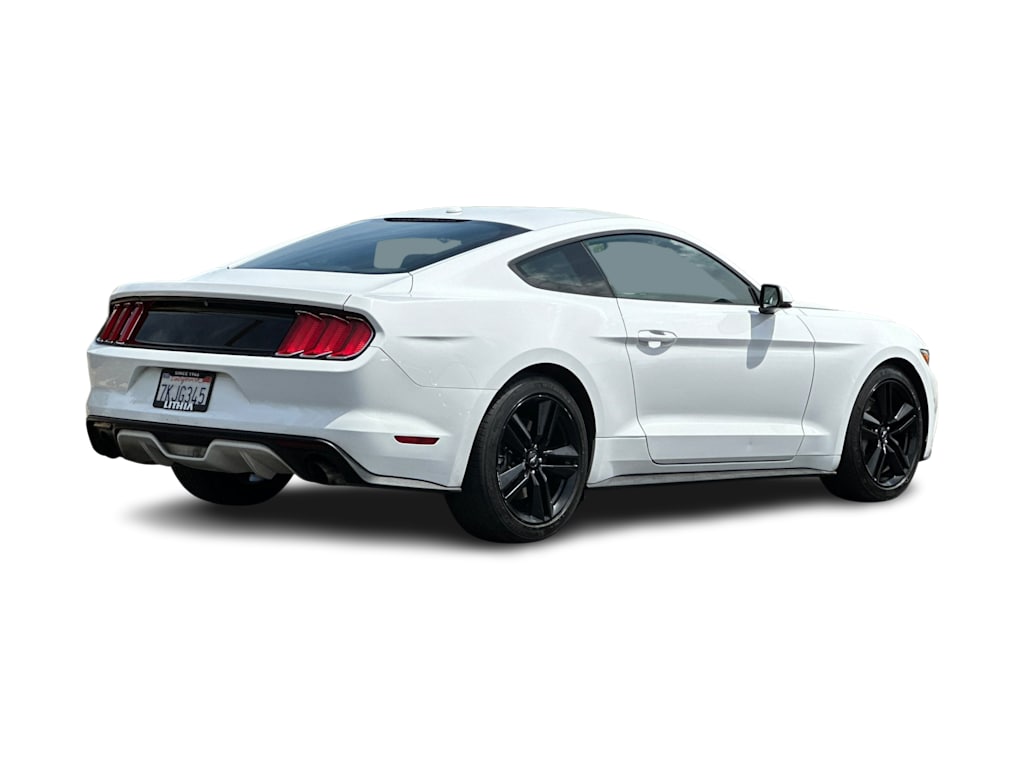 2015 Ford Mustang  17