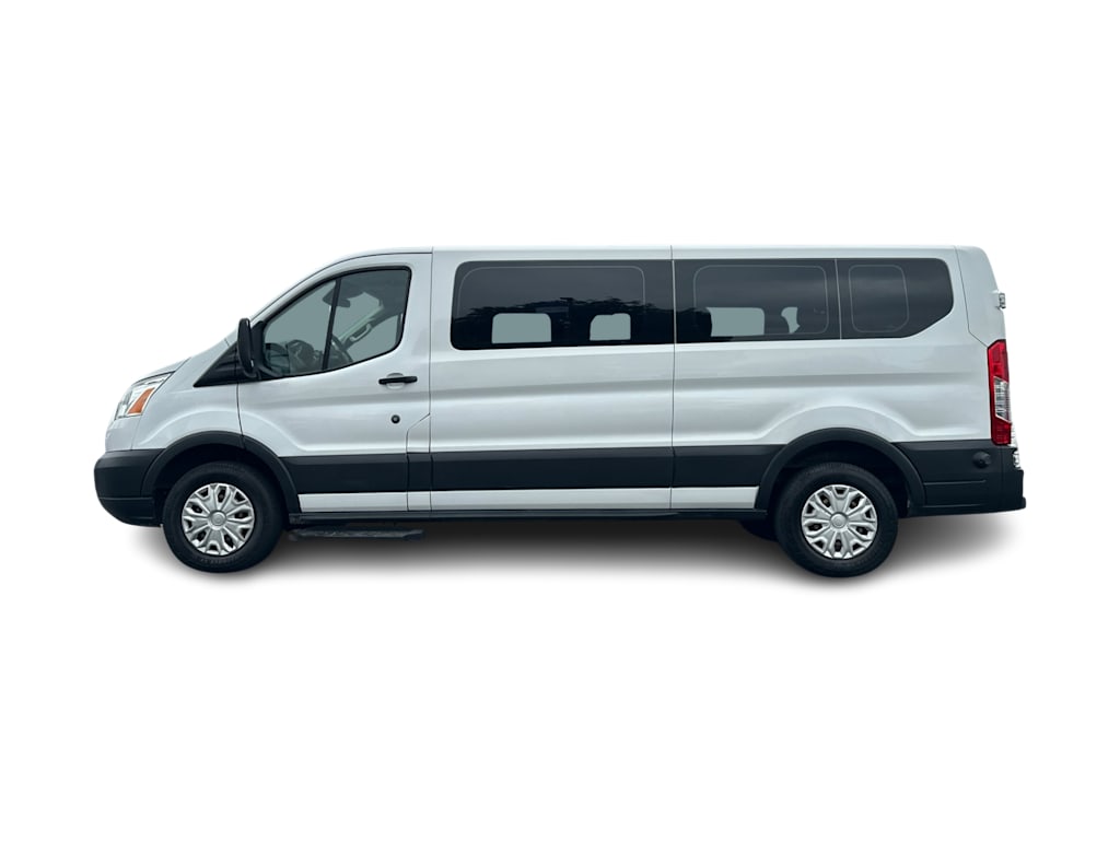 Thumbnail: 2017 Ford Transit Series - 3