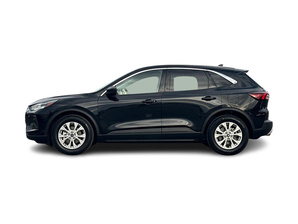 Thumbnail: 2023 Ford Escape - 3