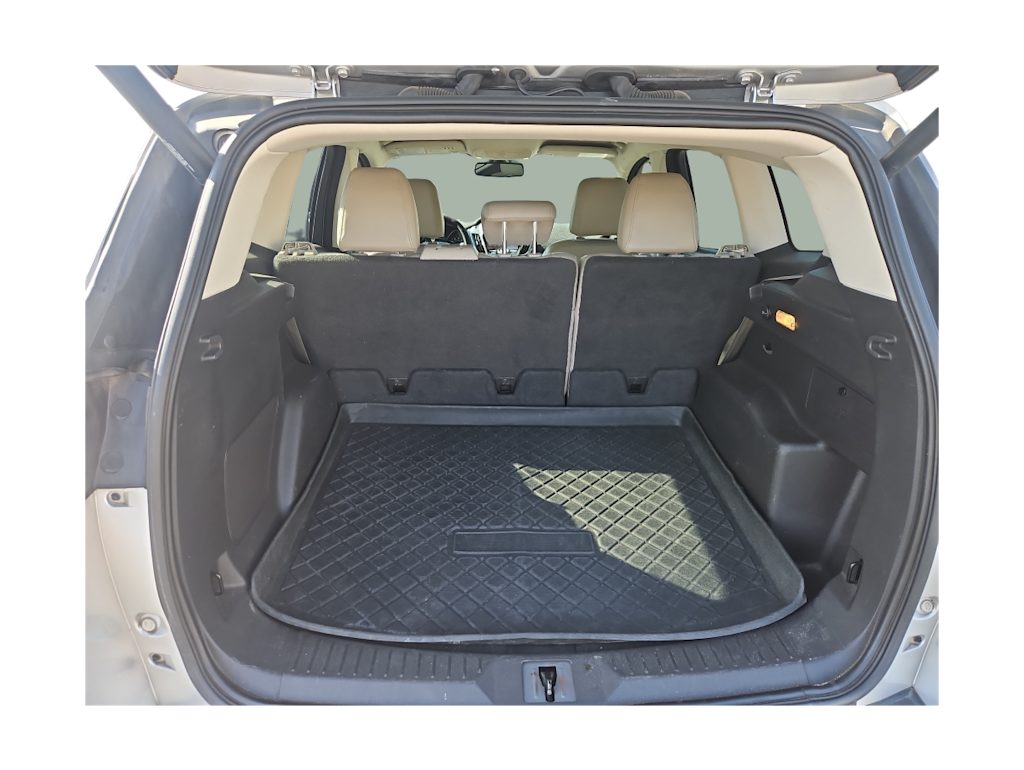 Thumbnail: 2015 Ford Escape - 16