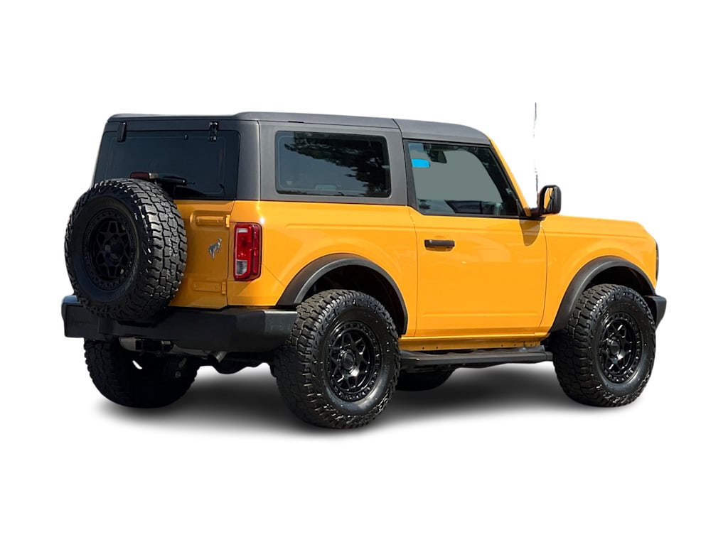 Thumbnail: 2022 Ford Bronco - 18