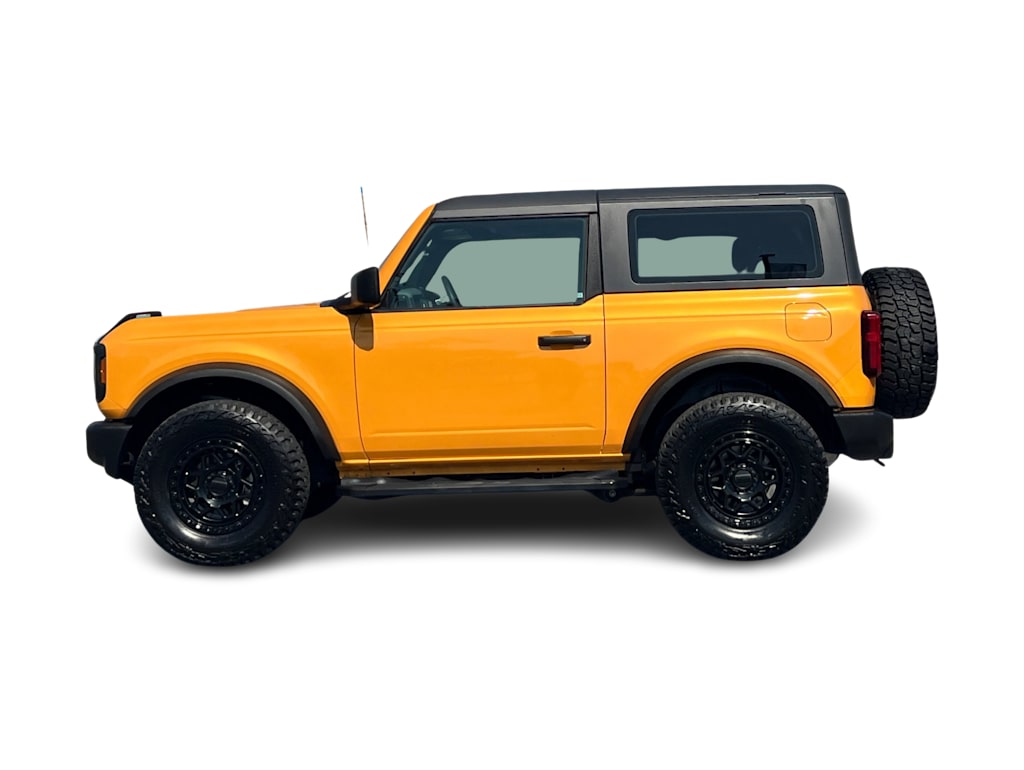 Thumbnail: 2022 Ford Bronco - 3