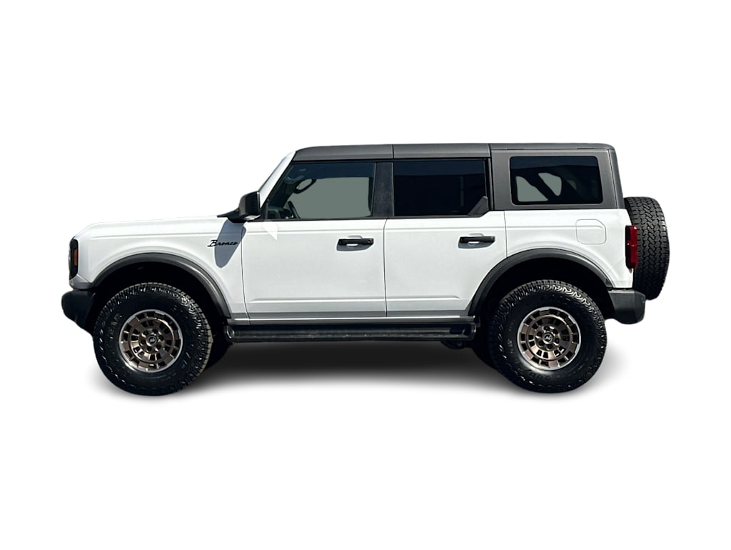 Thumbnail: 2026 Ford Bronco - 3