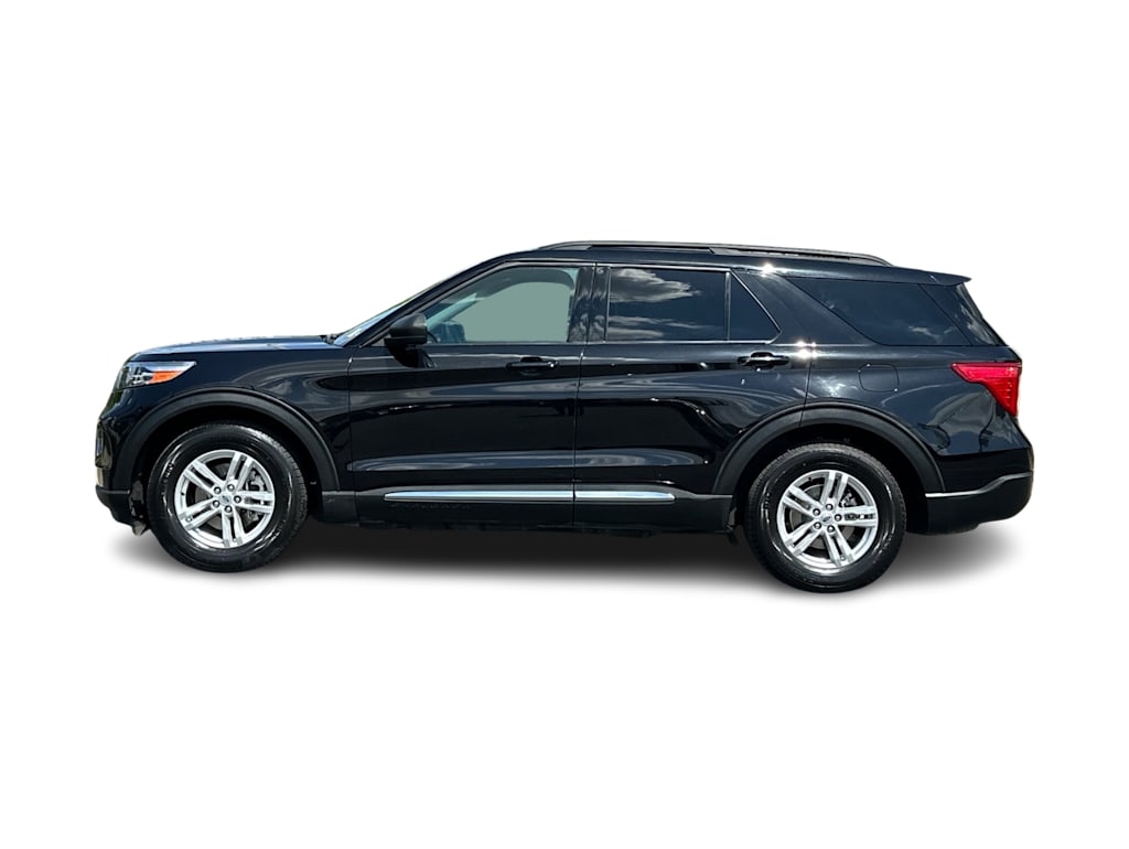 2023 Ford Explorer XLT 3