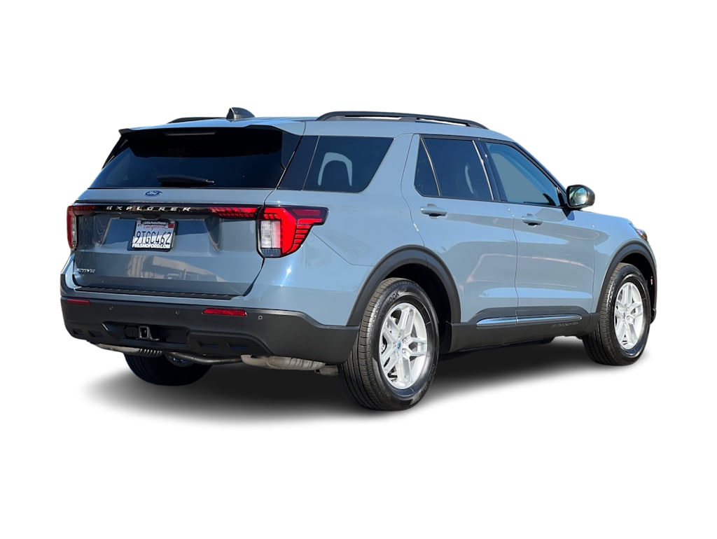 Thumbnail: 2025 Ford Explorer - 18
