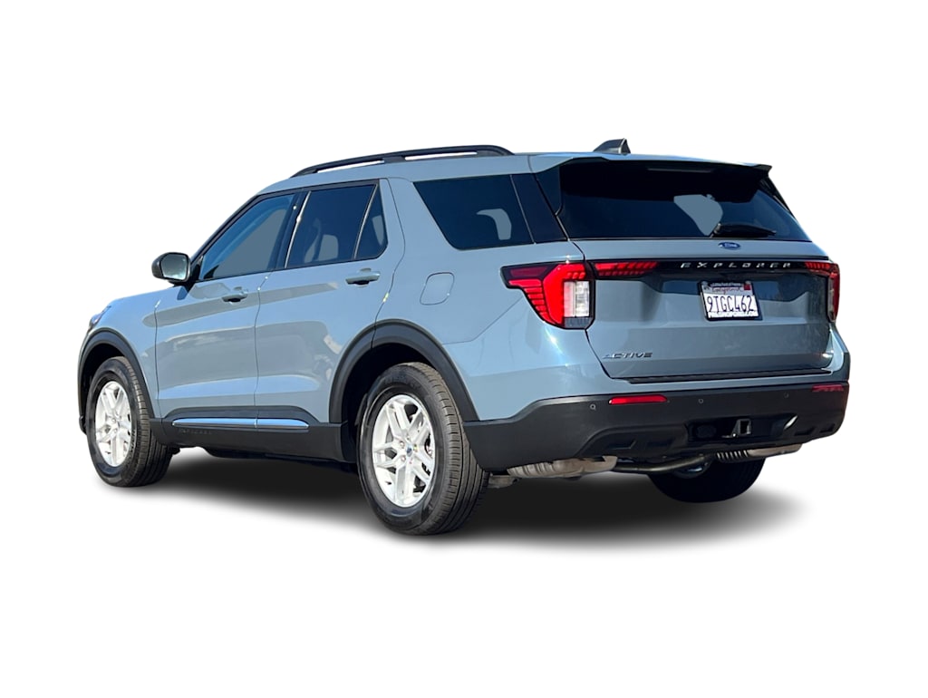 Thumbnail: 2025 Ford Explorer - 4