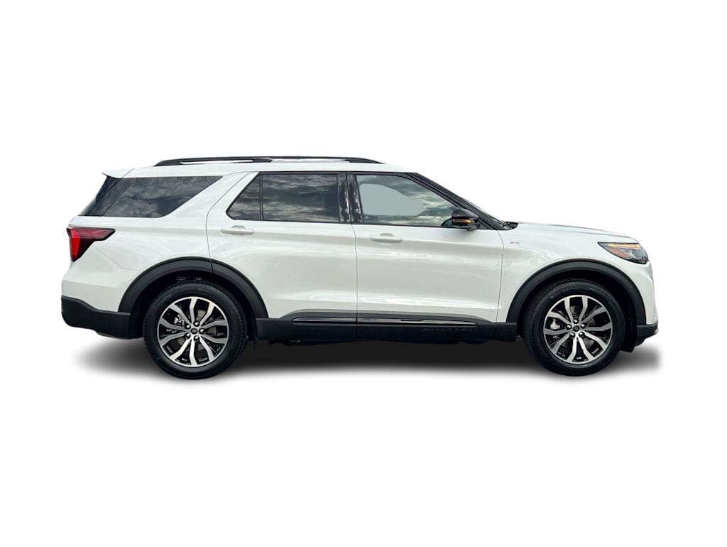 2025 Ford Explorer ST-Line 20