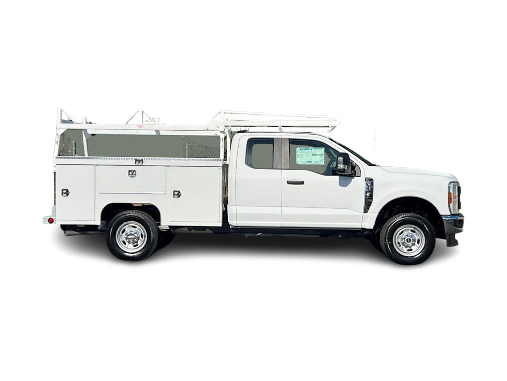 Thumbnail: 2026 Ford F-350 - 16