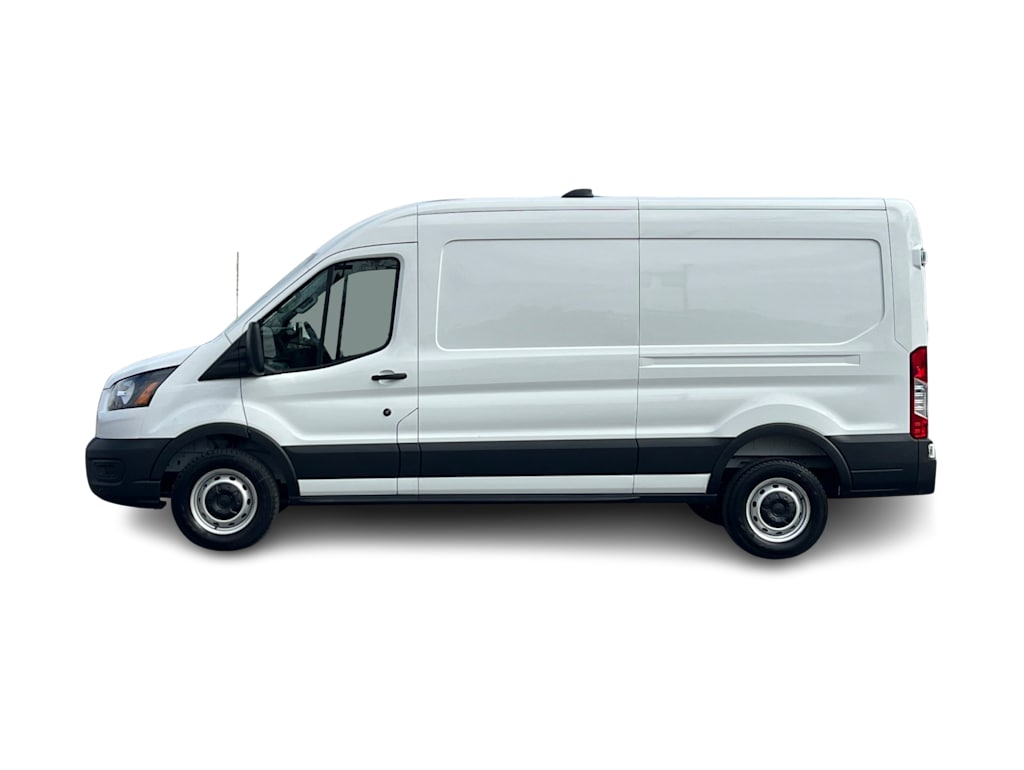 Thumbnail: 2026 Ford Transit Series - 3