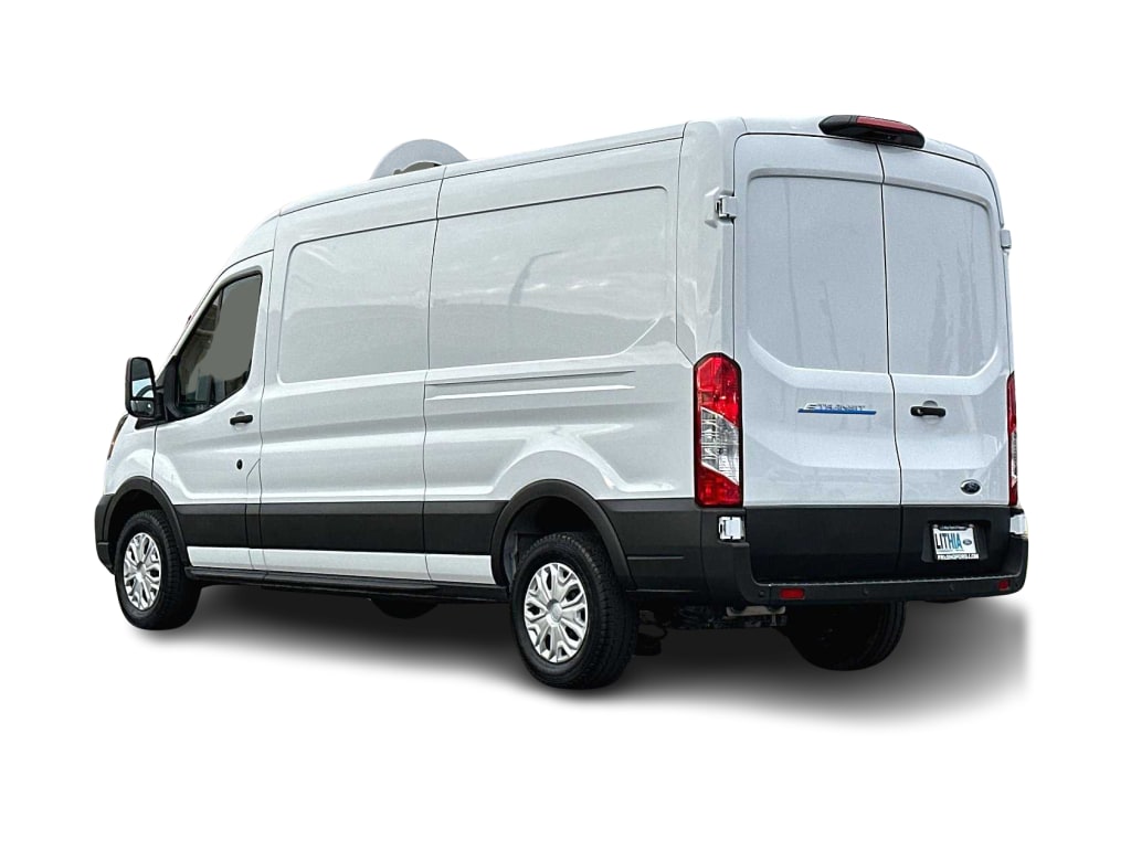 2023 Ford Econoline E-350 5