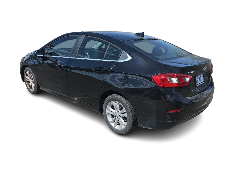 Thumbnail: 2019 Chevrolet Cruze - 4