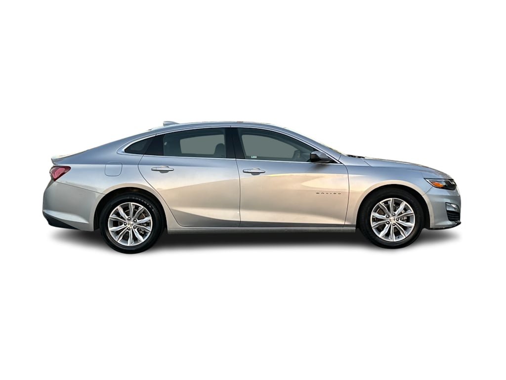 Thumbnail: 2022 Chevrolet Malibu - 17