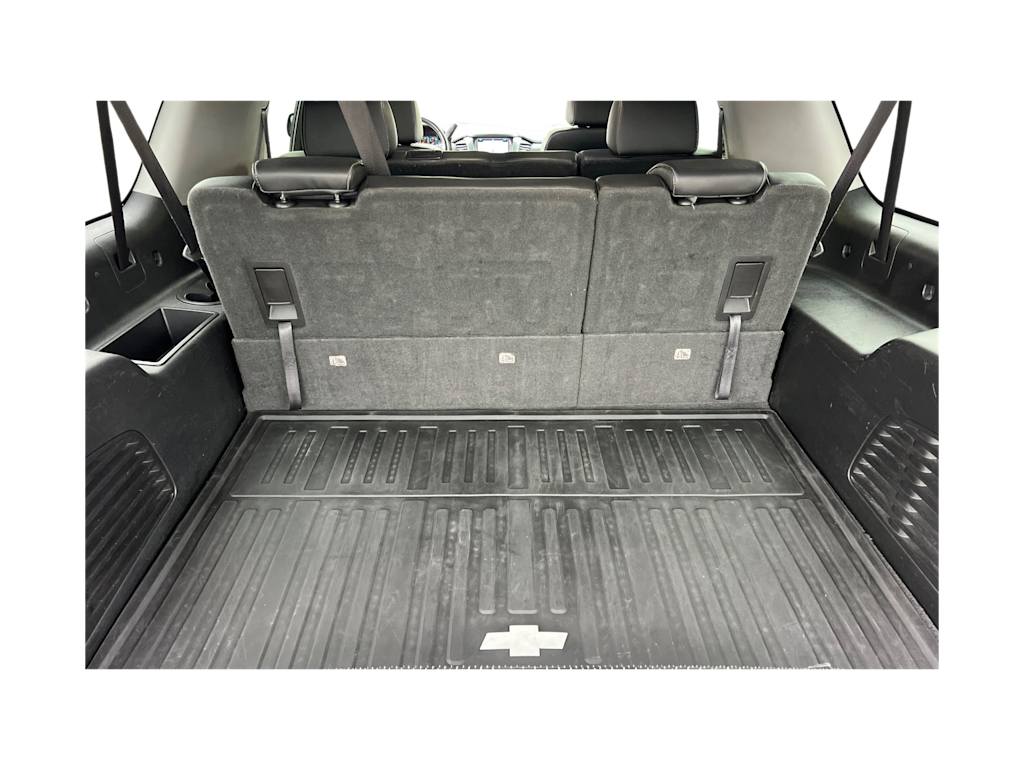 Thumbnail: 2018 Chevrolet Suburban - 14