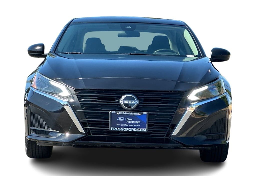 Thumbnail: 2023 Nissan Altima - 6