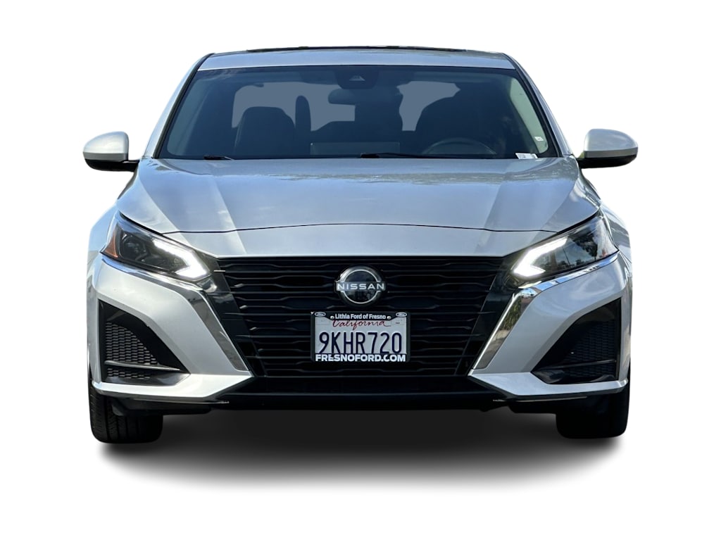 Thumbnail: 2023 Nissan Altima - 6