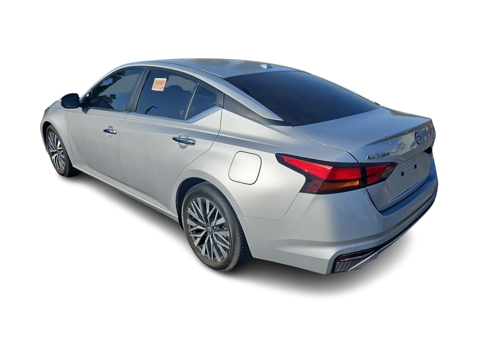 Thumbnail: 2023 Nissan Altima - 4