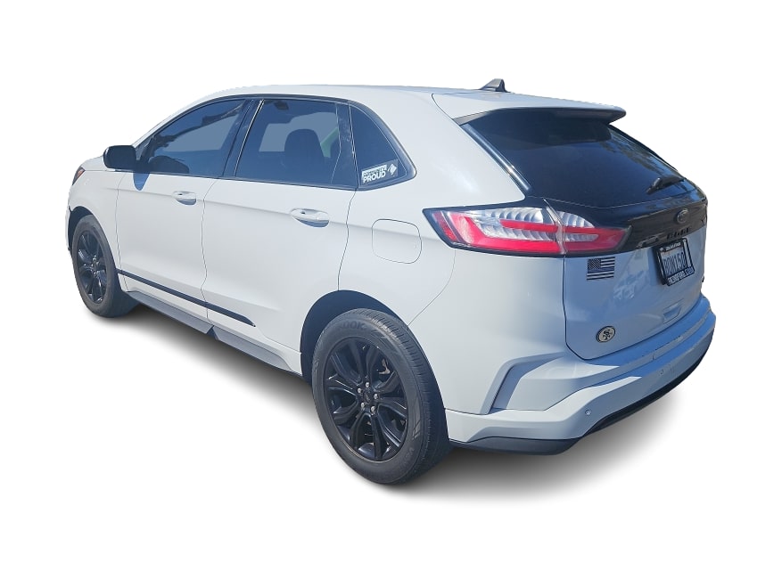 Thumbnail: 2022 Ford Edge - 4