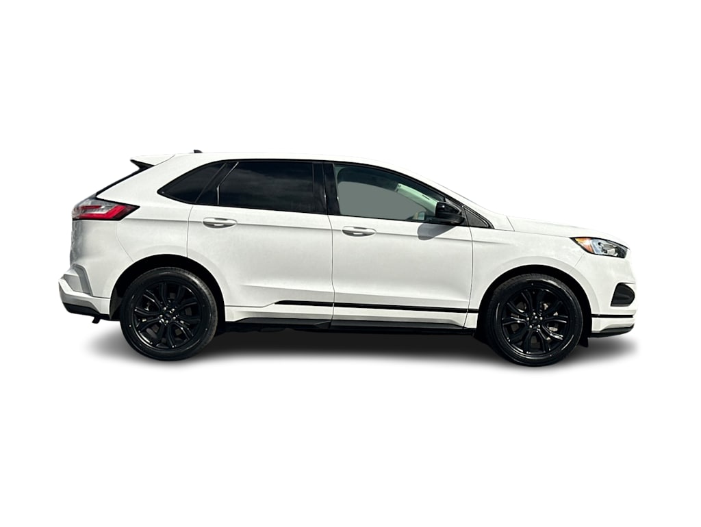 Thumbnail: 2022 Ford Edge - 20