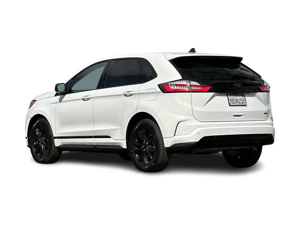 Thumbnail: 2022 Ford Edge - 4