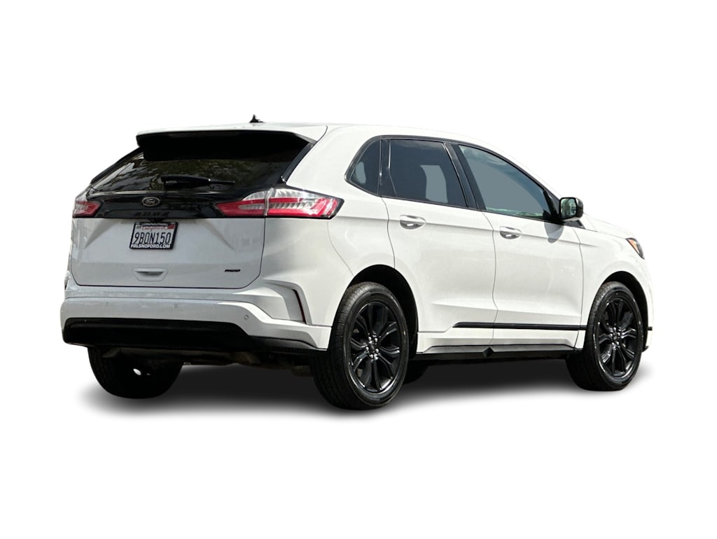 Thumbnail: 2022 Ford Edge - 19