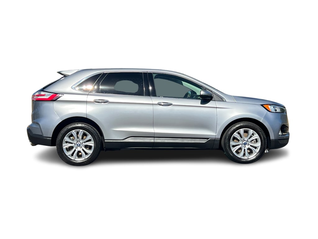 Thumbnail: 2022 Ford Edge - 20