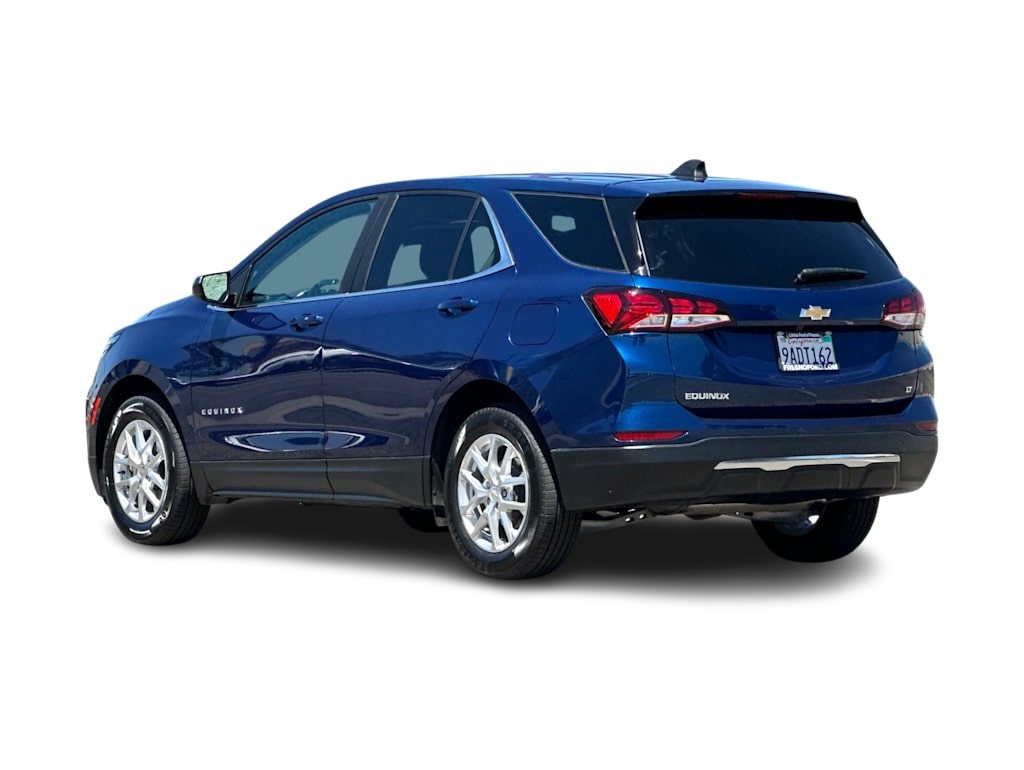 Thumbnail: 2022 Chevrolet Equinox - 4